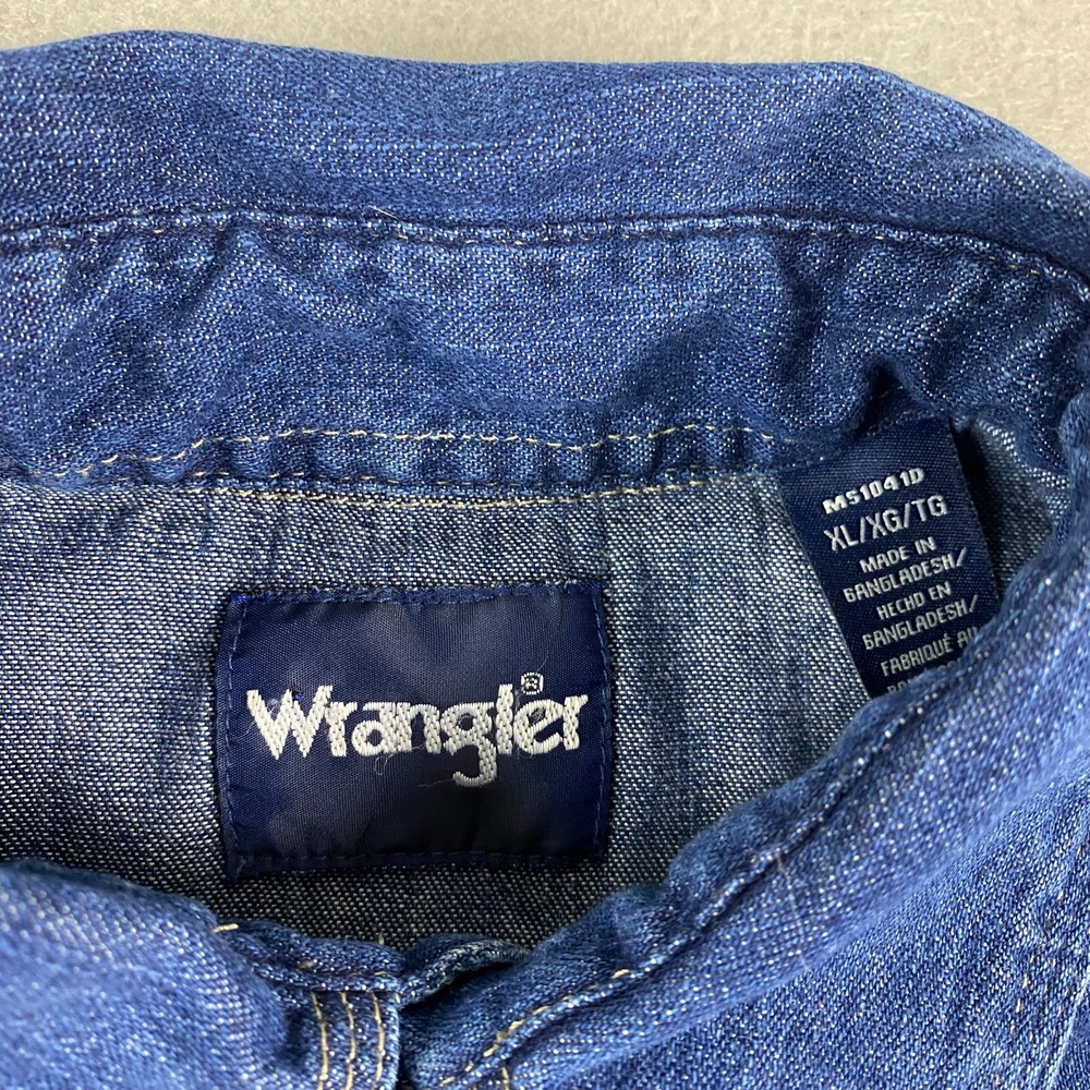 Wrangler mens denim Shirt XL Pearl Snap Denim Western pockets thick - Picture 3 of 16